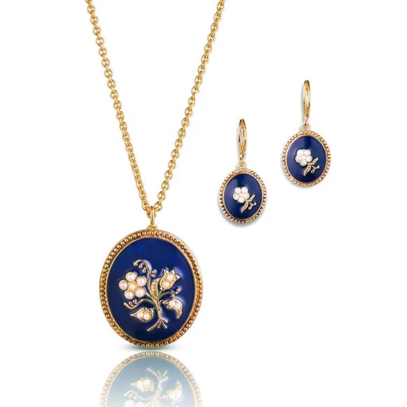 NIB American Floral Pendant Necklace and Earrings Set - Picture 2 of 5